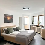 Apartament Seehaus Aachblick, Stilvolle Und Uhldingen-Mühlhofen