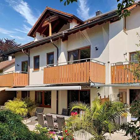 Seehaus Aachblick, Stilvolle Und Апартаменты